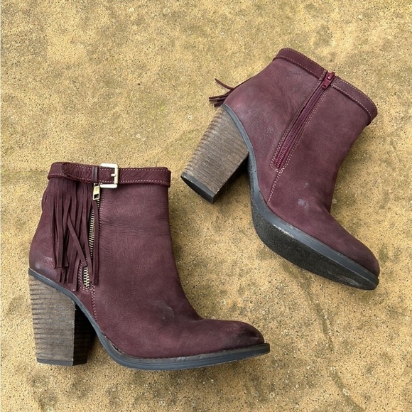 Steve Madden Women's Burgundy Woodmeer Nubuck Leather Fringe Ankle Bootie Size 8 - Picture 2 of 14